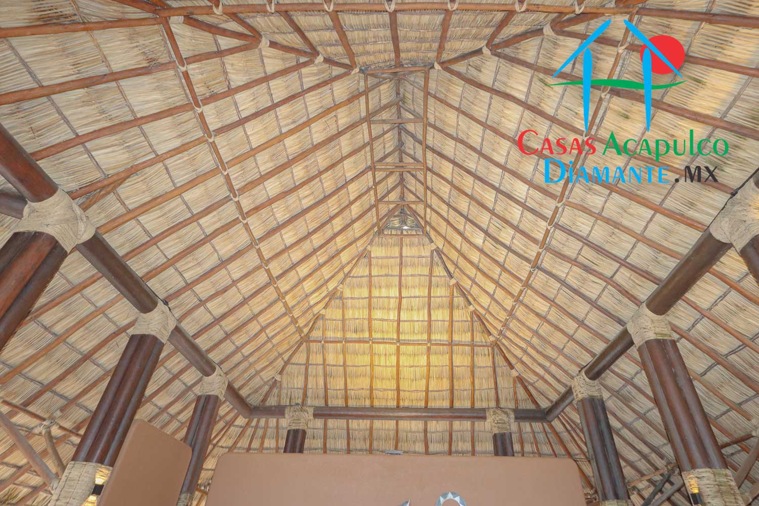 Tres Vidas Casa Mía - Sala abierta 4